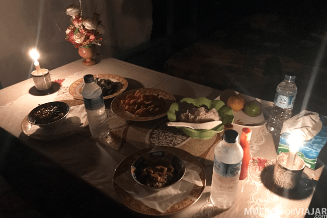 La cena servida en Klotok 