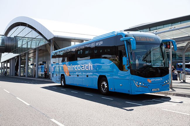 El bus Airocoach para llegar del aeropuerto al centro de Dublín