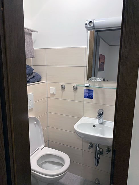 Baño de nuestra habitación en Cochem