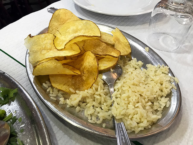 Acompañamientos: patatas y arroz