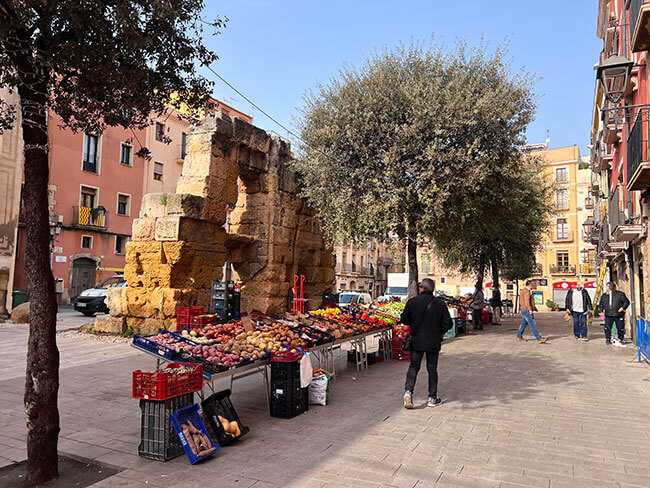 Los imprescindibles de Tarragona: Plaça del Forum